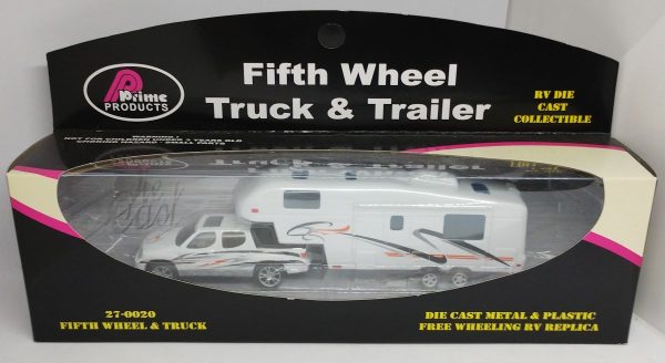 Fifth Wheeler Truck Trailer set